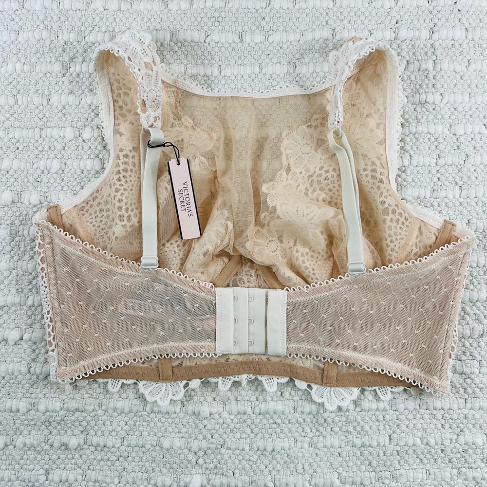 36D/M Victoria’s Secret Dream Angels Bra & Thong Set - Picture 4 of 11